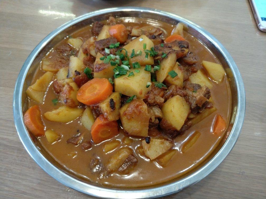 土豆炖牛肉