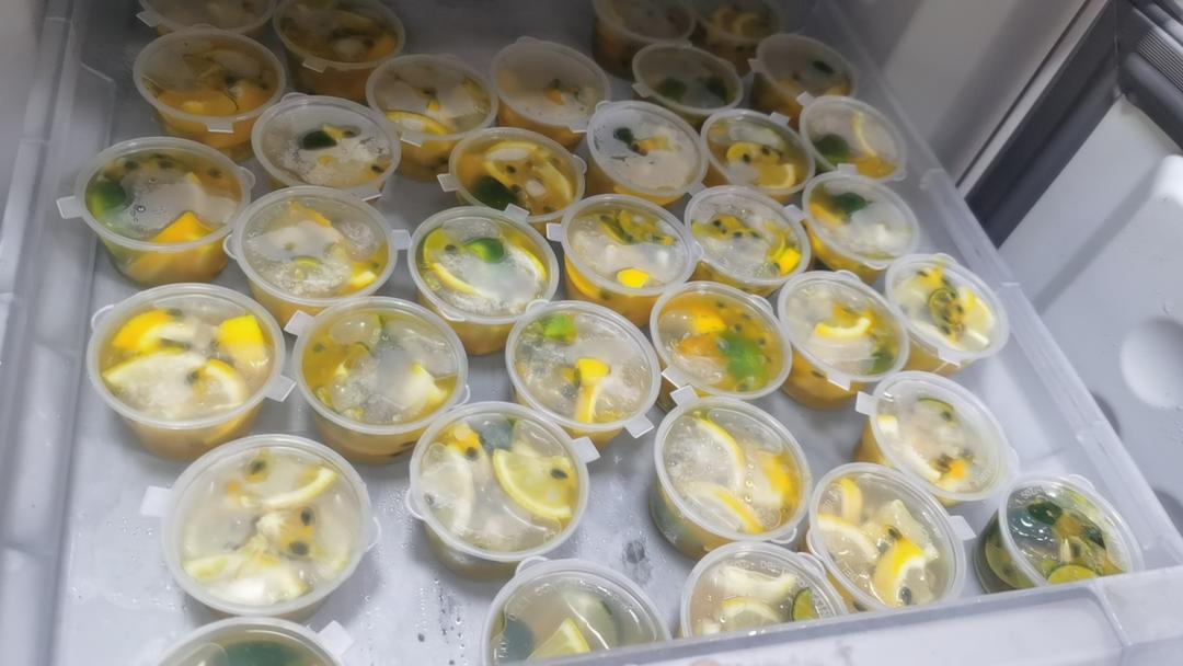 夏天必备【百香果青桔柠檬茶】