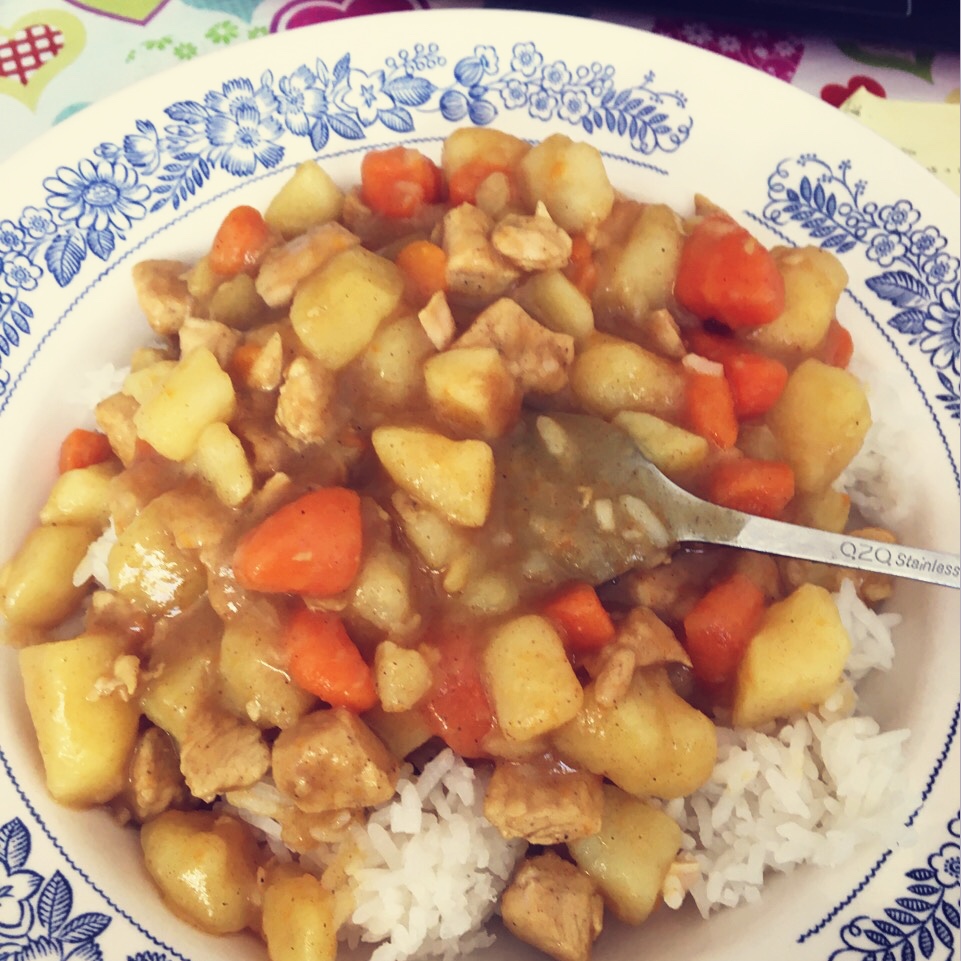咖喱鸡肉饭