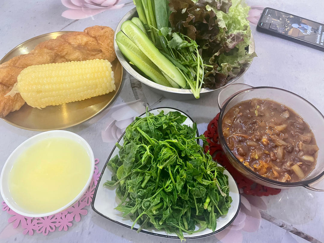 刺五加馅饺子(附刺五加的N种吃法)