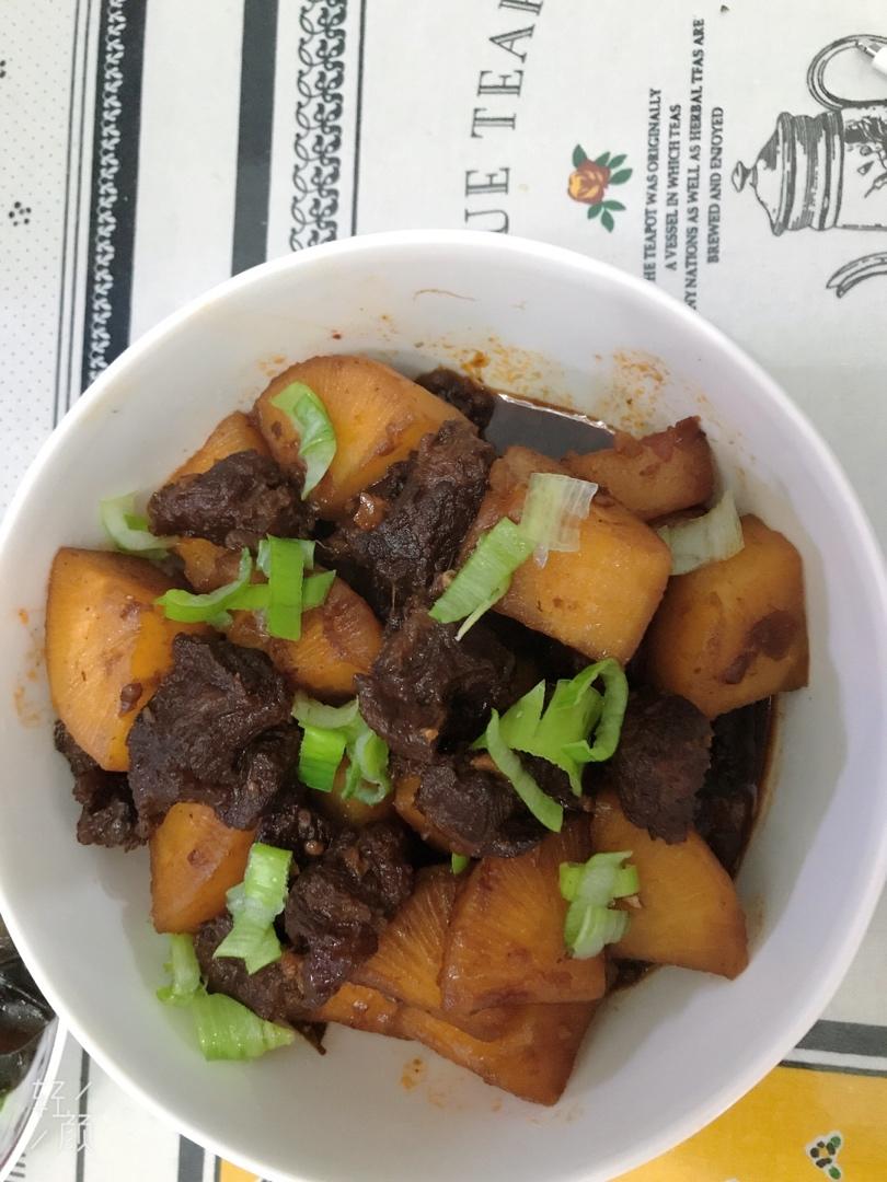 超级无敌好吃的红烧牛肉