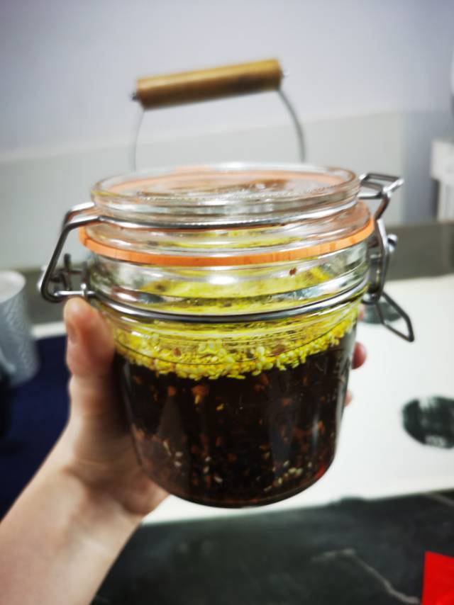 千里香馄饨好吃的灵魂秘籍黑葱油！我也来熬😁