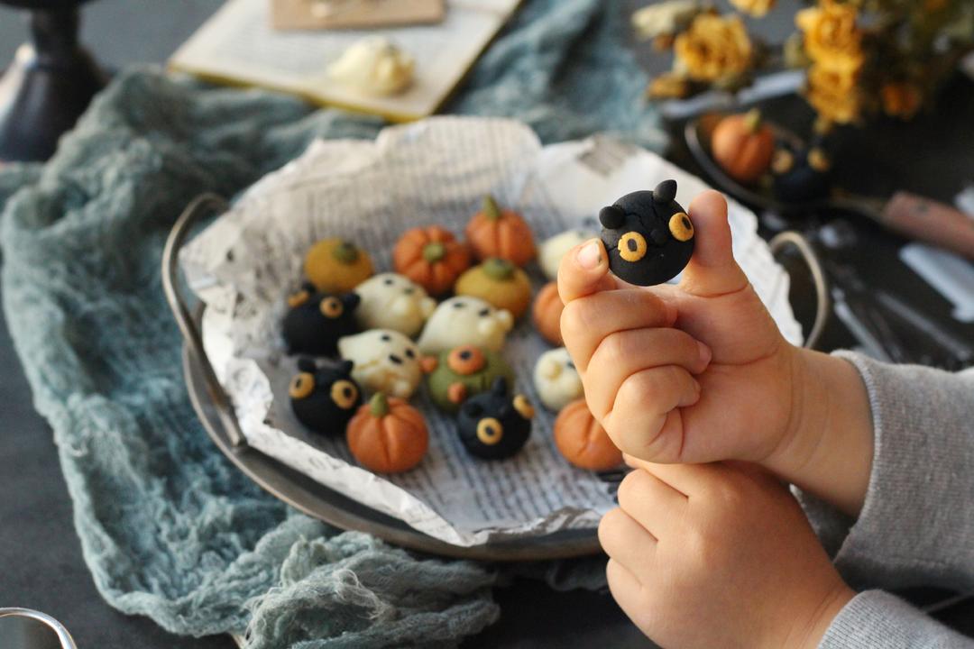 万圣节卡通一口酥饼(奶香黄油饼干) 万圣节卡通一口酥饼(奶香黄油饼干)