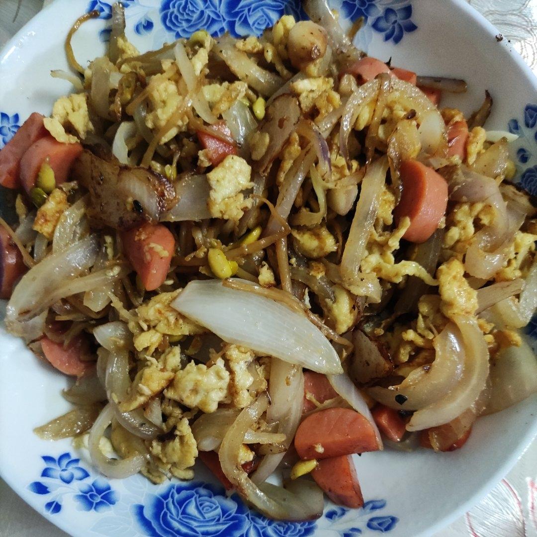 洋葱火腿炒鸡蛋