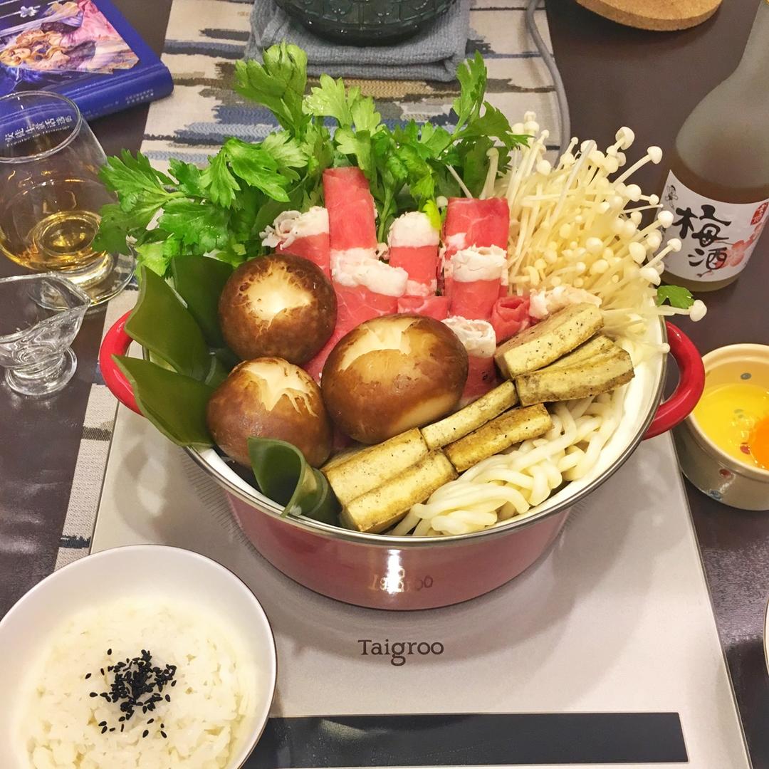 寿喜烧（日式牛肉锅）