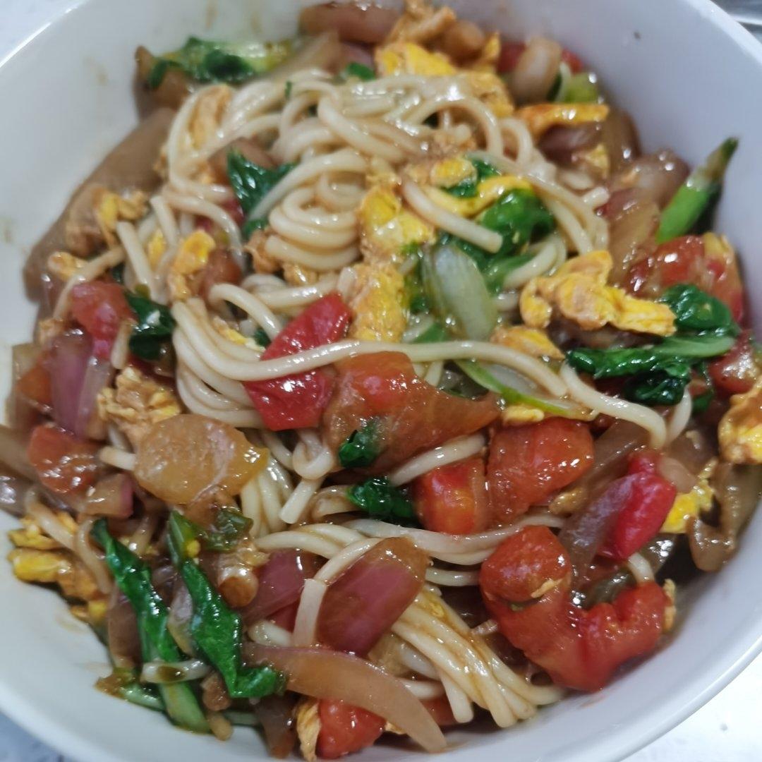 【小高姐】炒拉条子 记忆中西红柿汁裹着的那碗粗面条