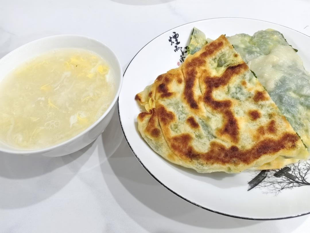 吹弹可破的韭菜盒子