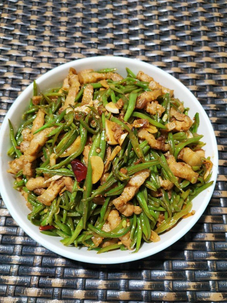 酱爆豆角丝～比肉还好吃的家常菜