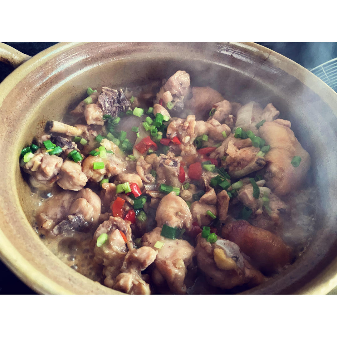 沙姜鸡煲