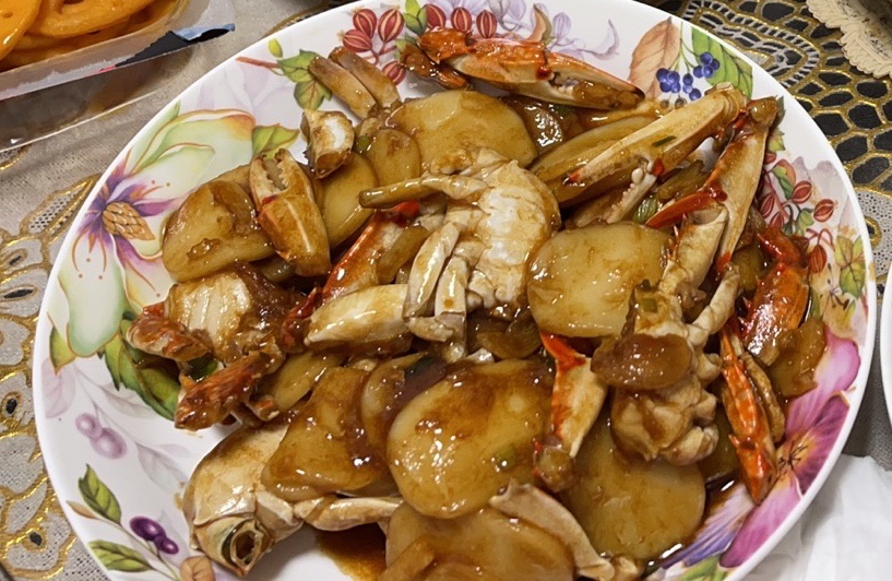 梭子蟹炒年糕～标准的江浙菜