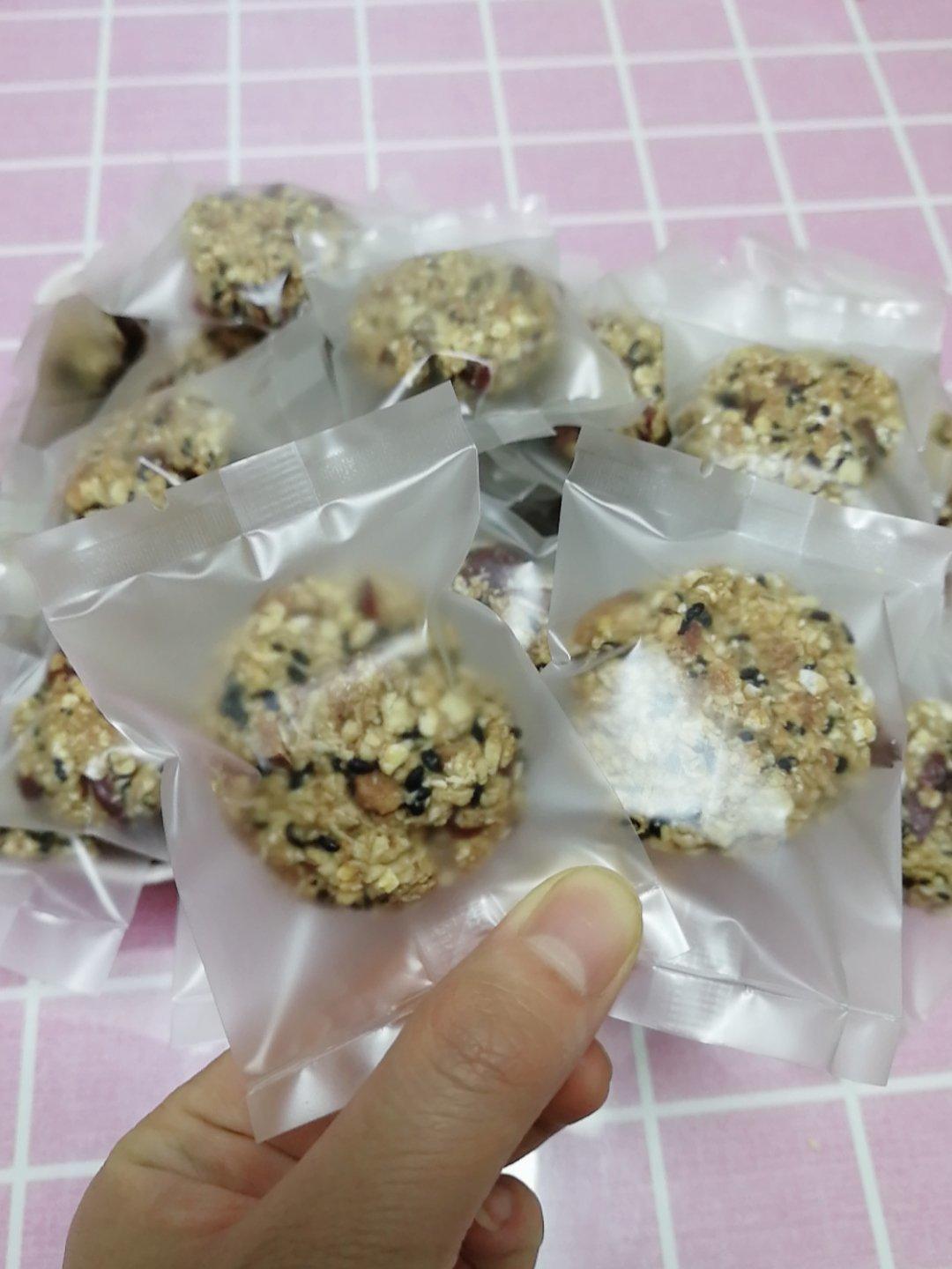 无数次翻牌の ·燕麦饼干🍪