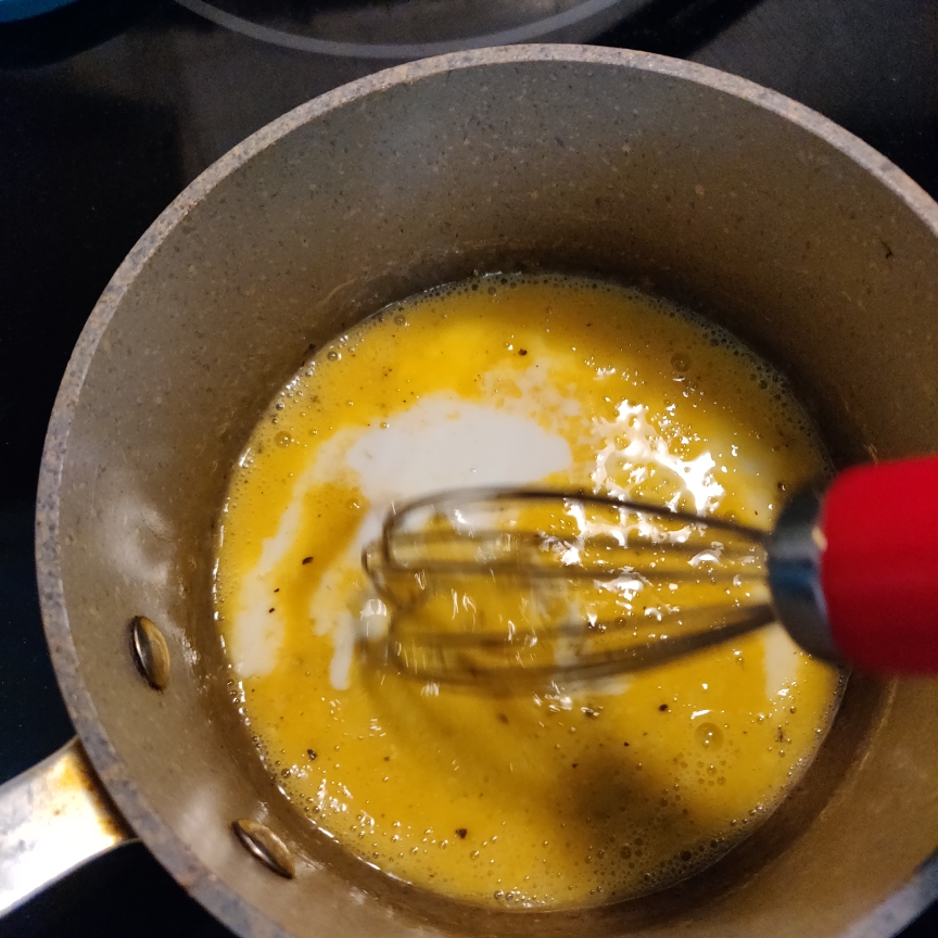 简单椰子油蛋黄酱（0卡代糖包替白糖）的做法 步骤4