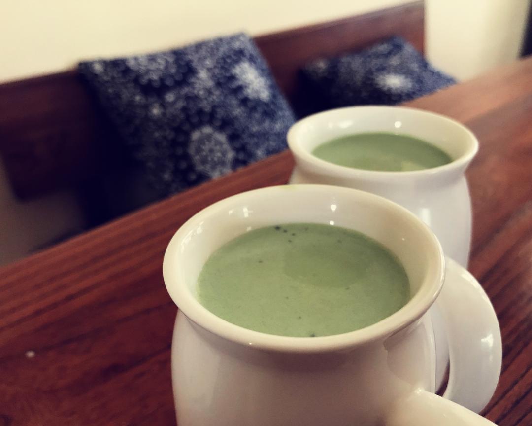 抹茶拿铁的做法