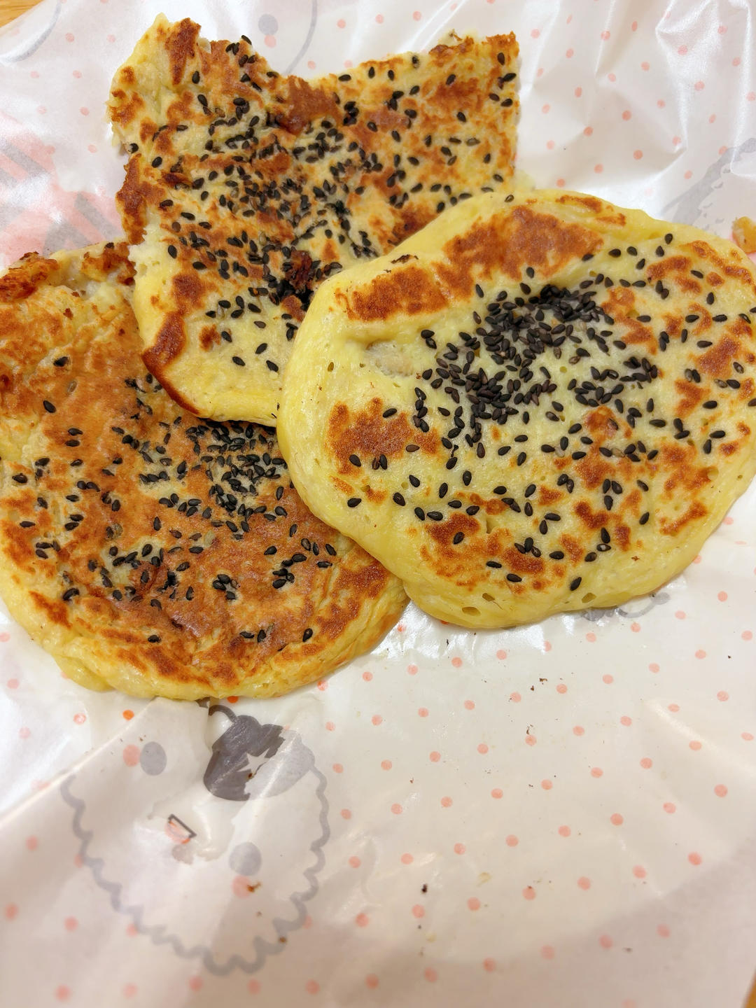 一个香蕉   两个鸡蛋  这么做全家老少都爱吃 软糯香甜的香蕉鸡蛋饼  附细节视频