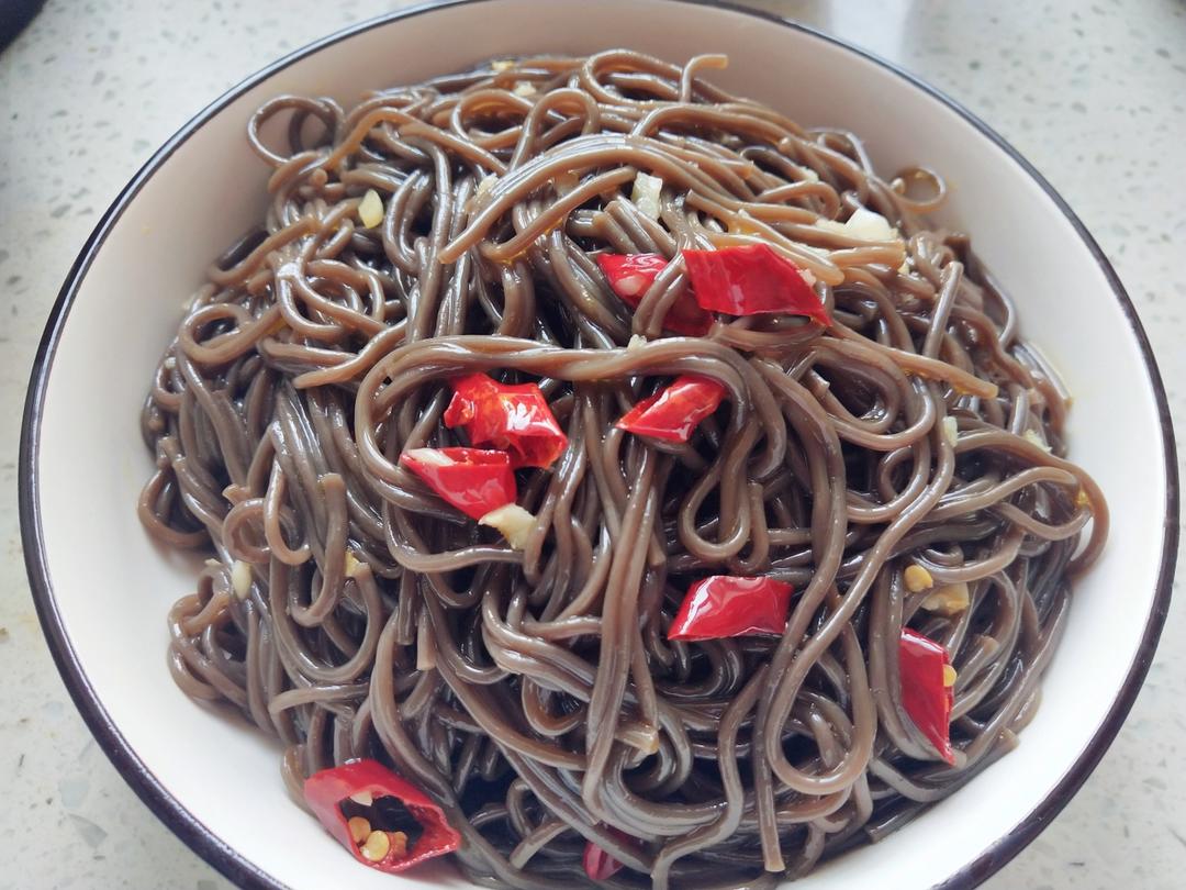 凉拌蕨根粉（简单易做）