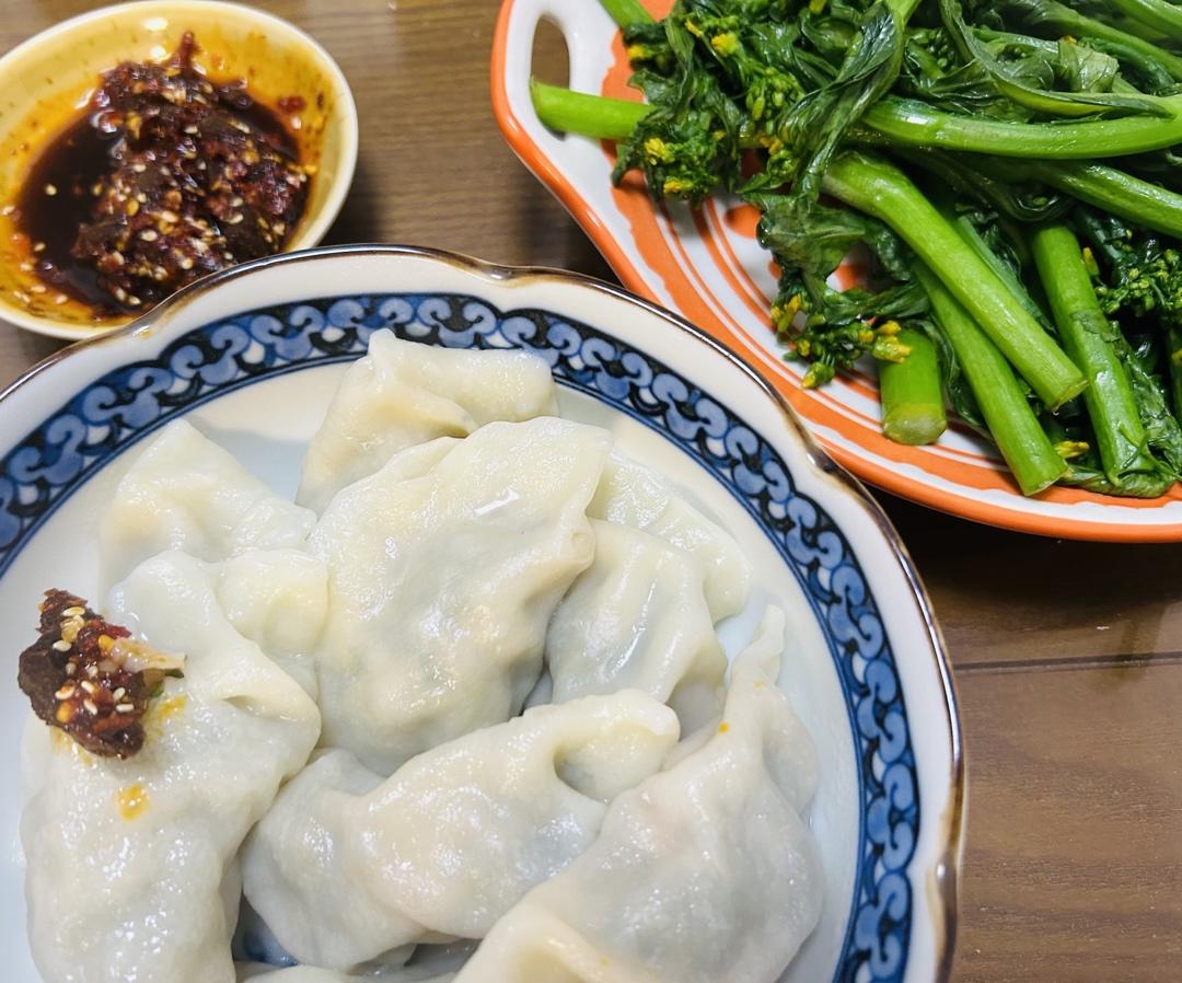 荠菜鲜肉饺子