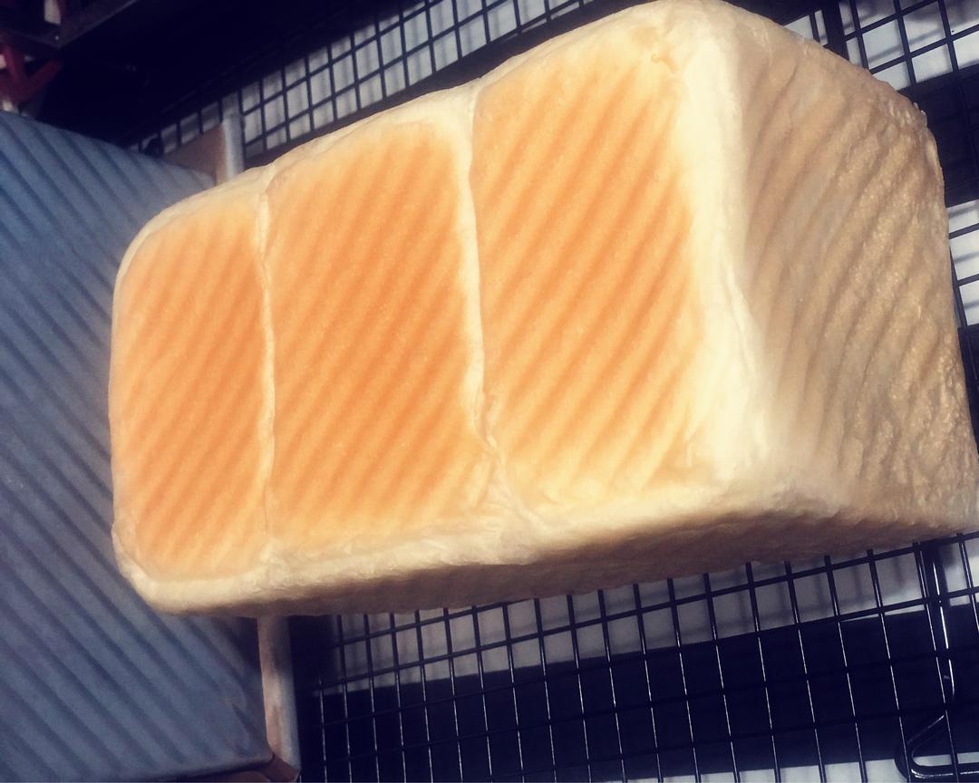 白吐司●庞多米的做法