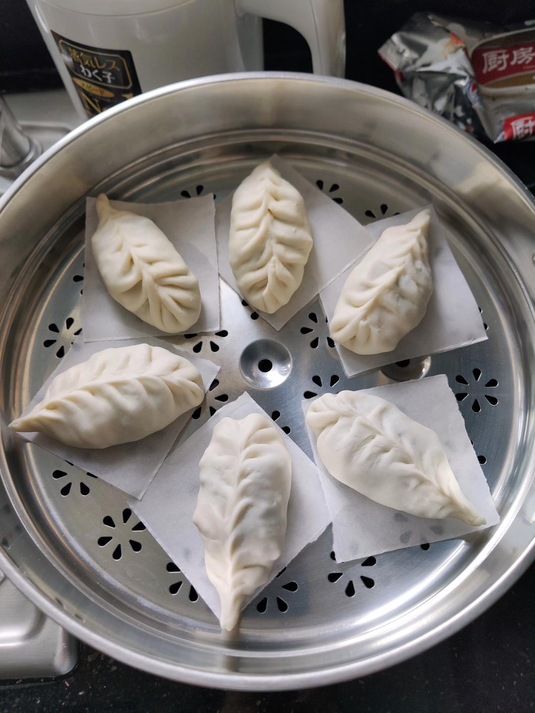 面皮不会硬的韭菜蒸饺 柳叶蒸饺（含包法）
