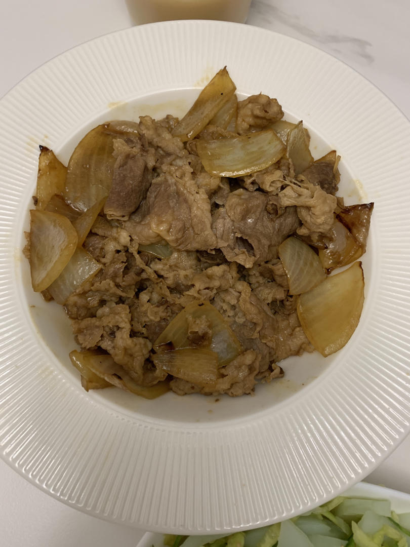 （好吃到尖叫）洋葱肥牛饭～吉野