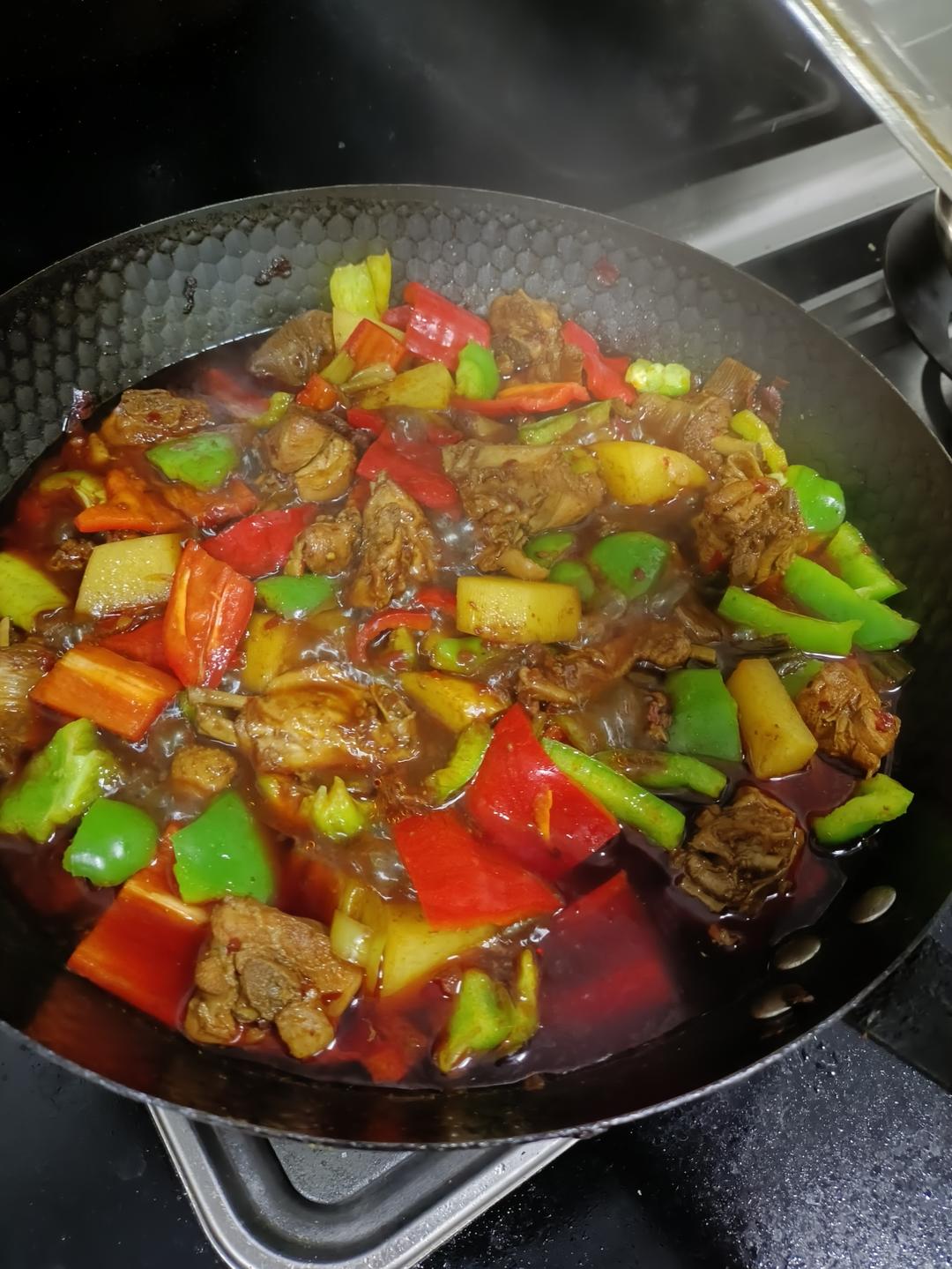 家常大盘鸡加手擀宽面