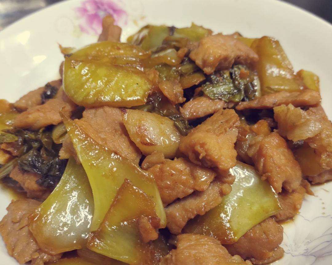 酸菜炒肉