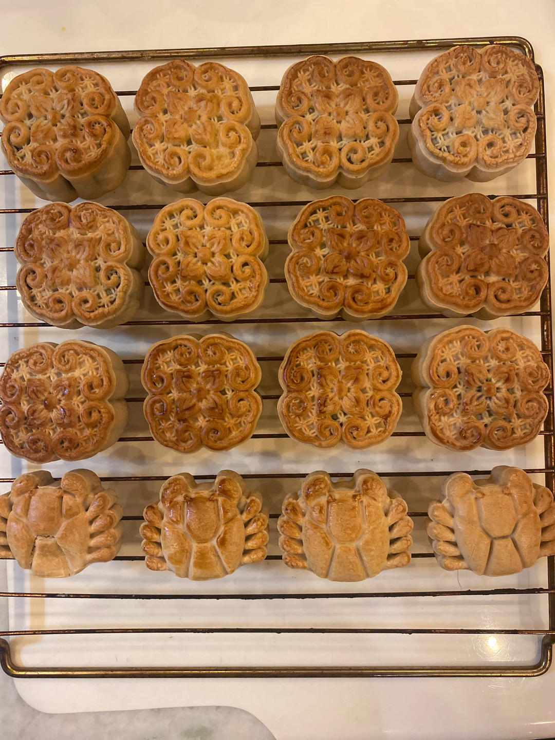 广式月饼—蛋黄莲蓉月饼