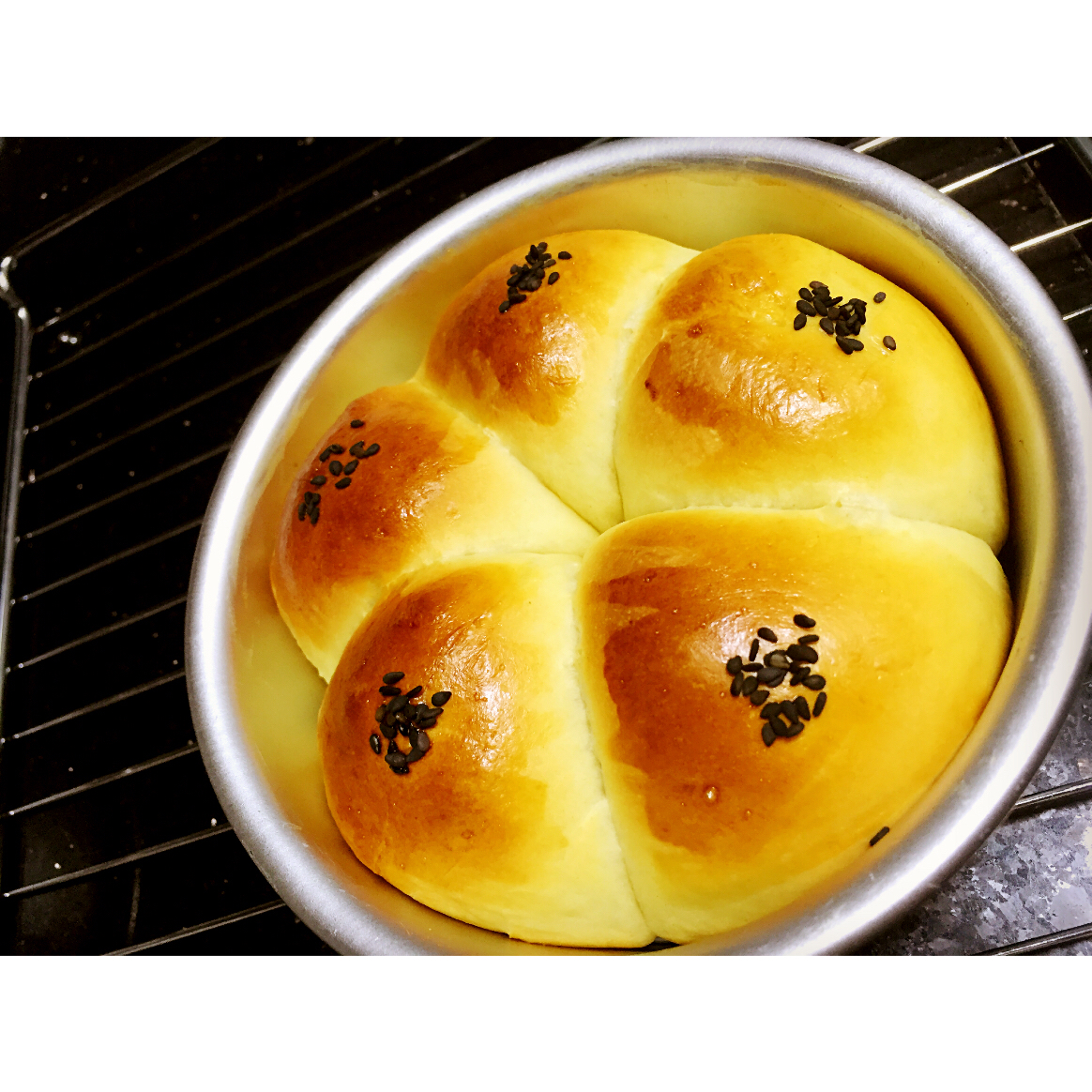 牛奶圆面包（爱和自由配方）