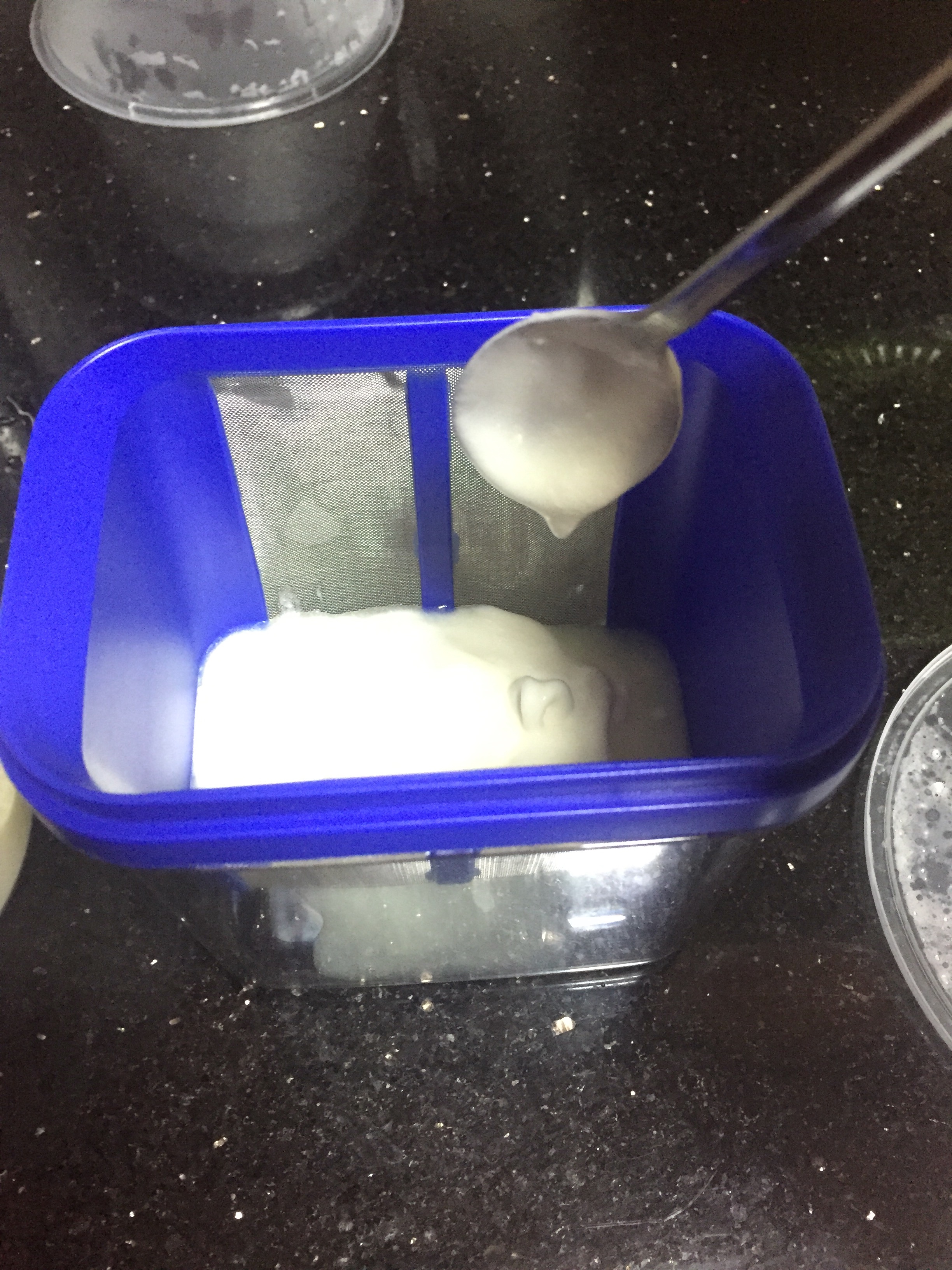 卡士酸奶的做法 步骤2