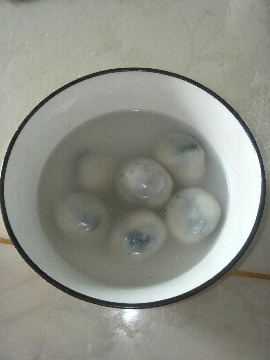 黑芝麻汤圆