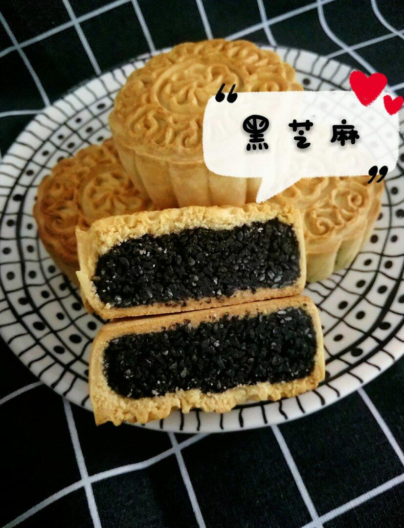 木子tao做的黑芝麻馅月饼