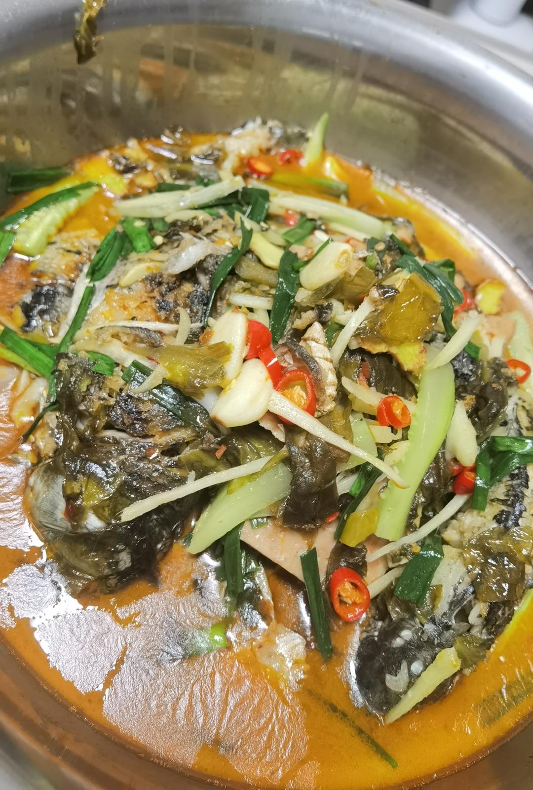 超级下饭之葱葱鲫鱼