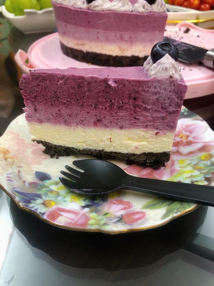 超梦幻的渐变蓝莓冻芝士