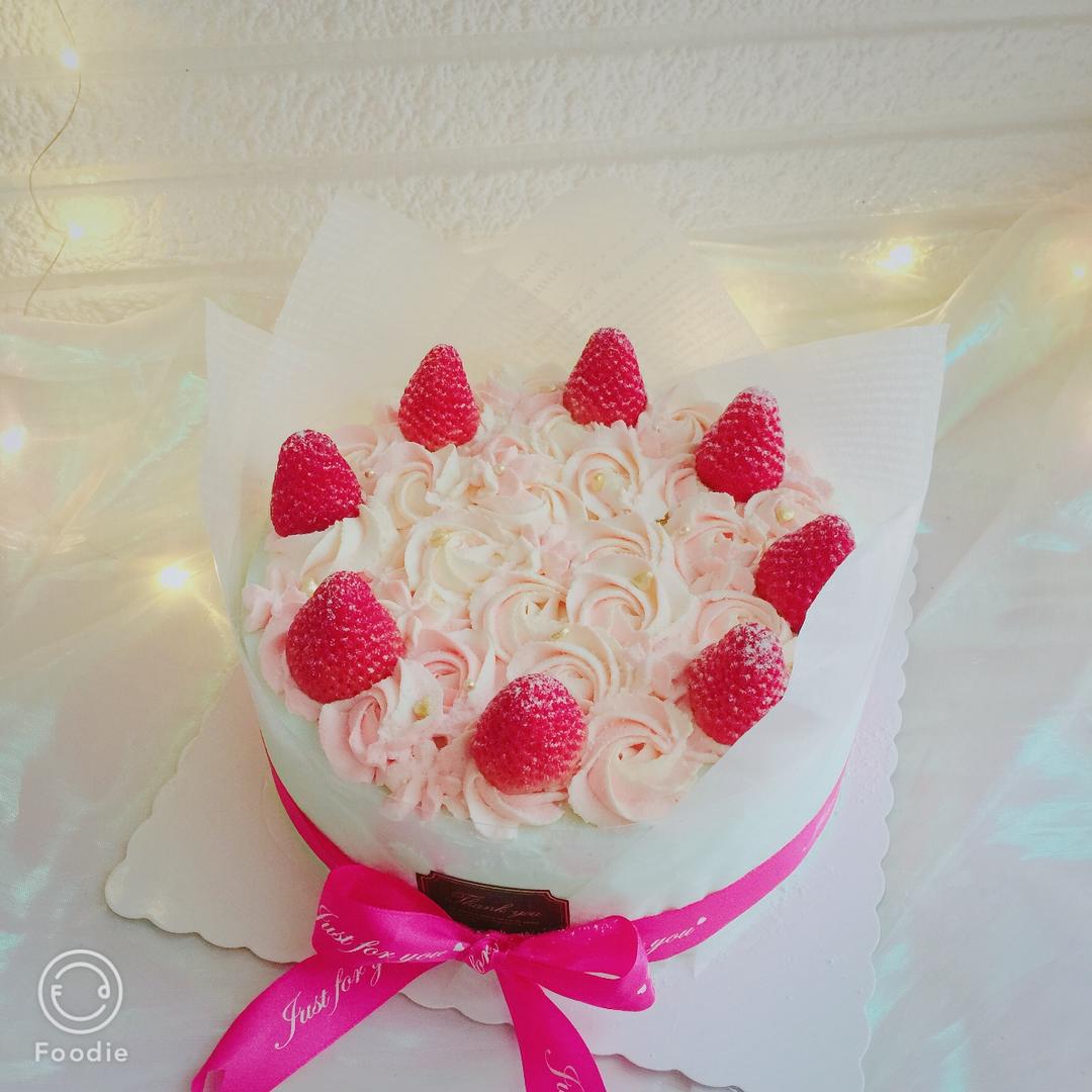 蛋糕裱花—简单花束蛋糕