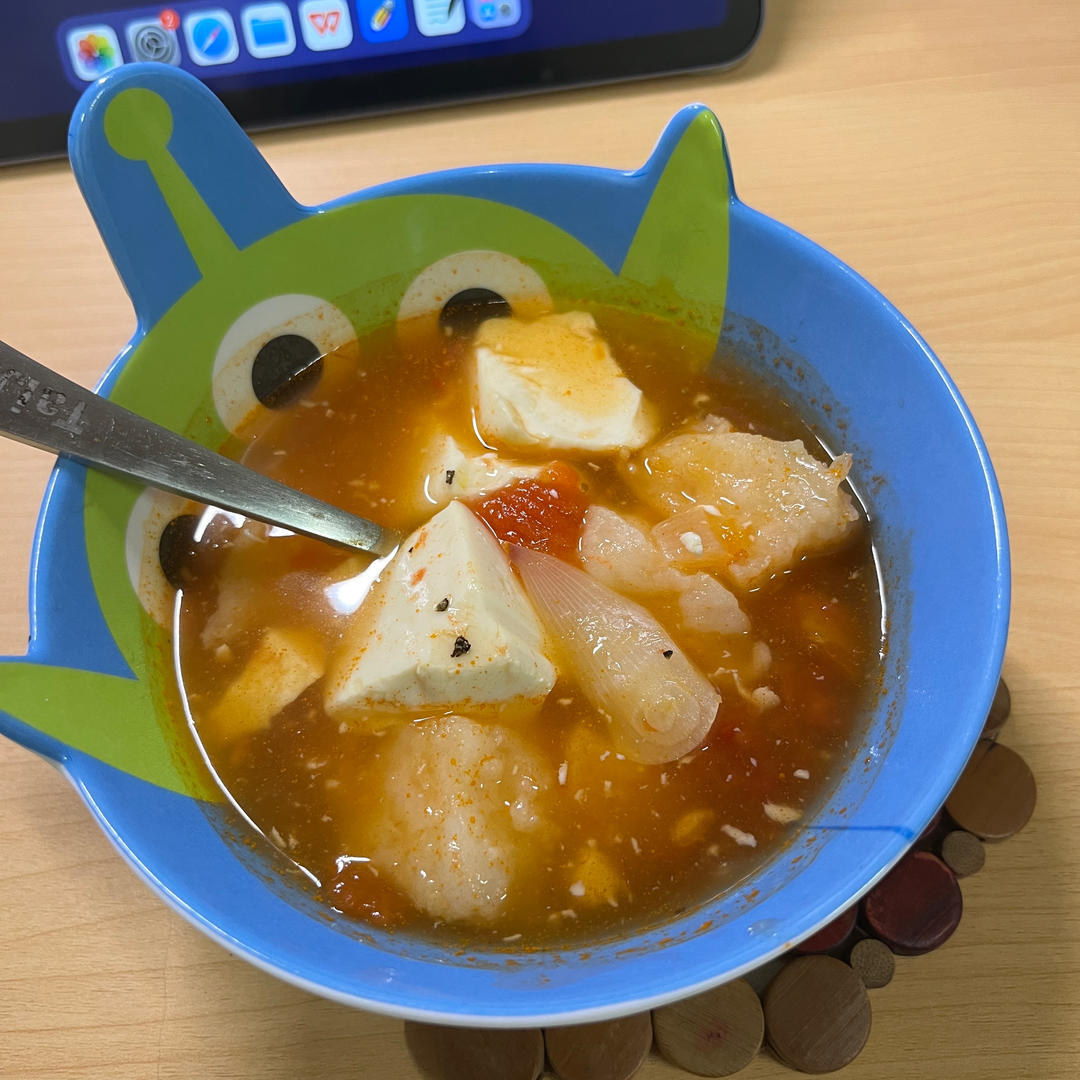 番茄虾滑豆腐汤