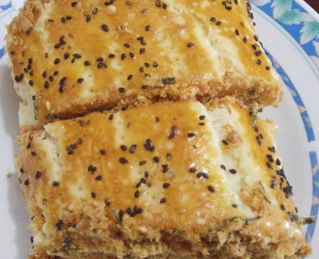 三文鱼肉松（海苔芝麻味）面包卷的做法