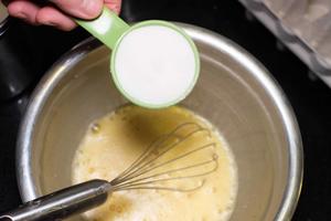 榴莲可颂面包布丁Bread Pudding【低糖版本】的做法 步骤8