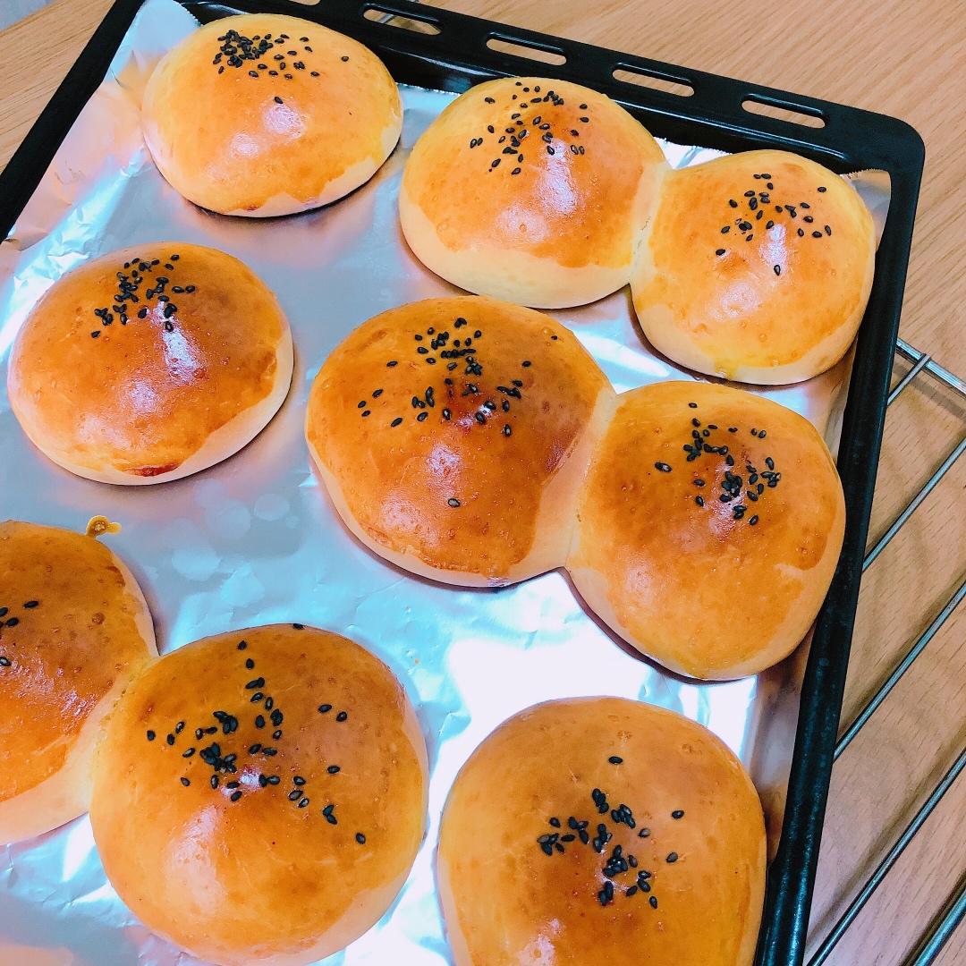 🥛超简单快手，柔软拉丝，一次发酵，牛奶小餐包