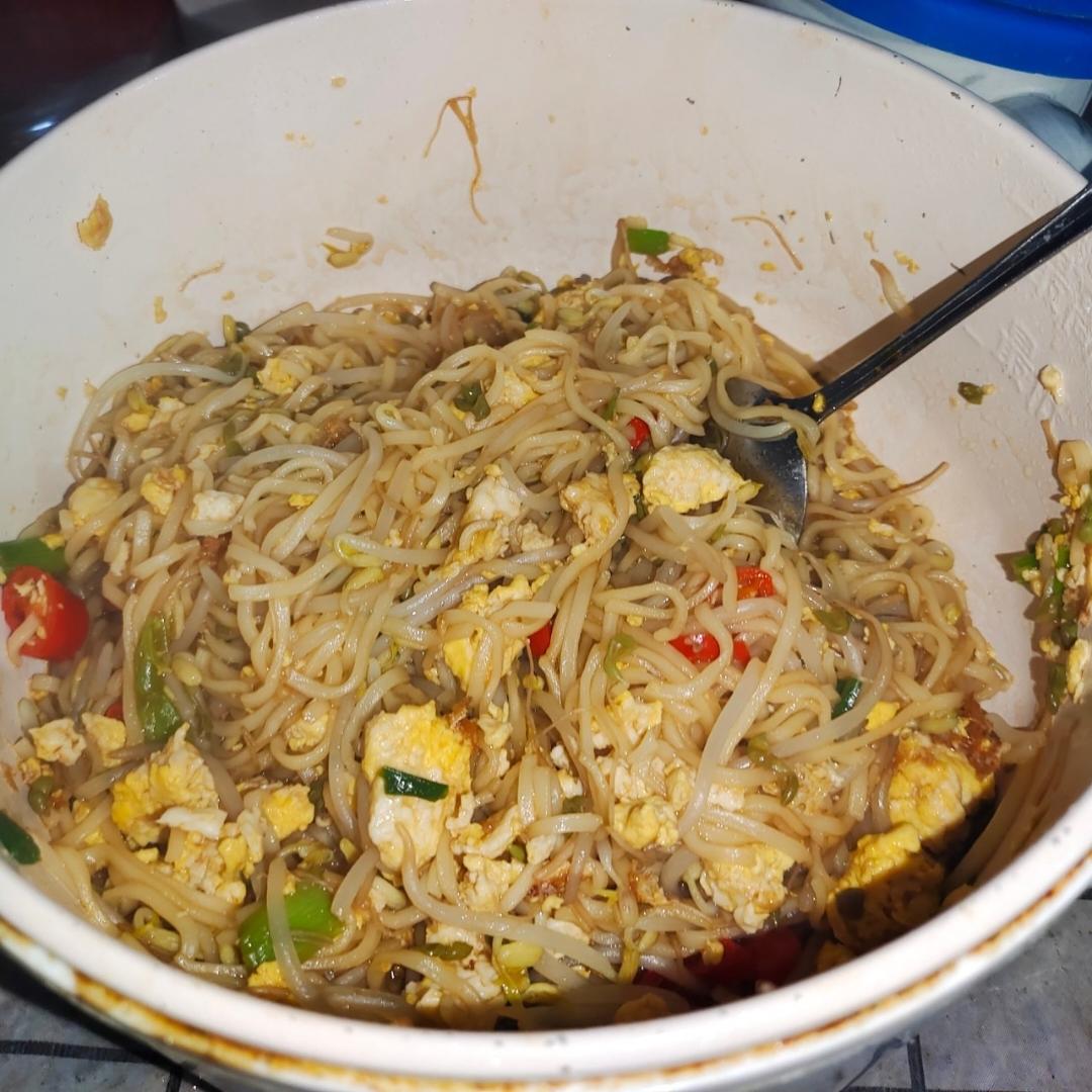 豆芽炒面