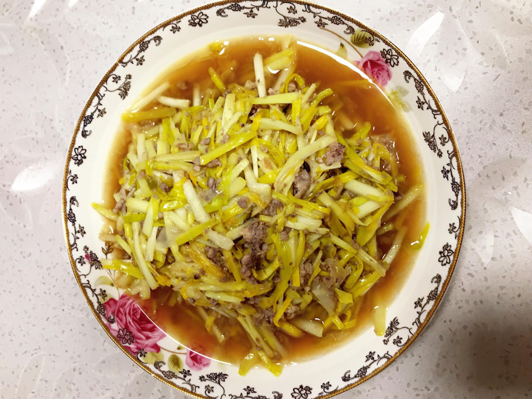 皮皮虾肉炒蒜黄