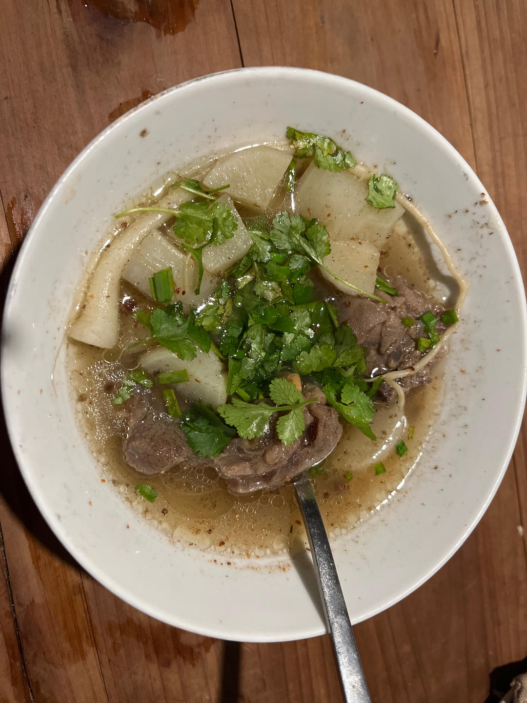 白萝卜羊肉汤