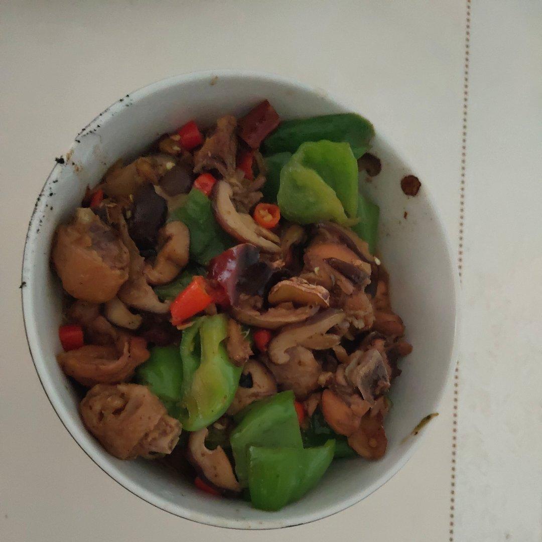 比饭店好吃很多倍的黄焖鸡