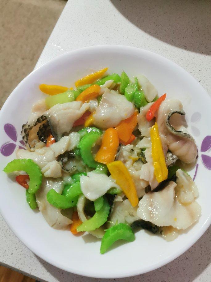 黑鱼片小炒