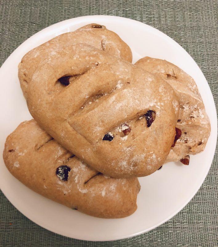 蔓越莓全麦黑糖面包