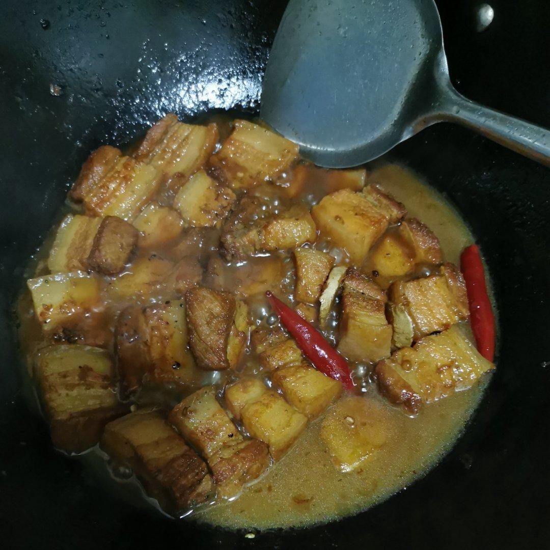 厨师长教你：“红烧肉”的家常做法，肉香四溢肥而不腻