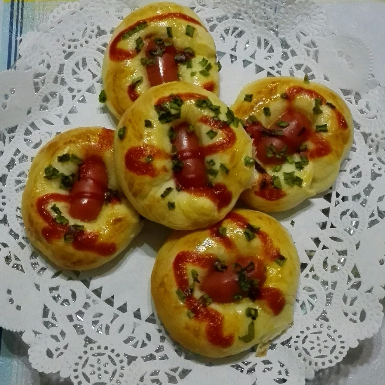 迷你肠仔小面包