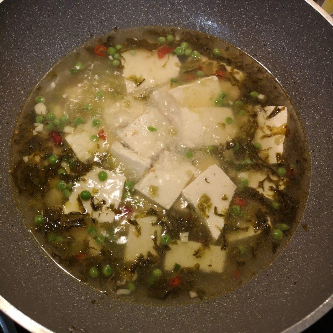 雪菜豆瓣老豆腐汤
