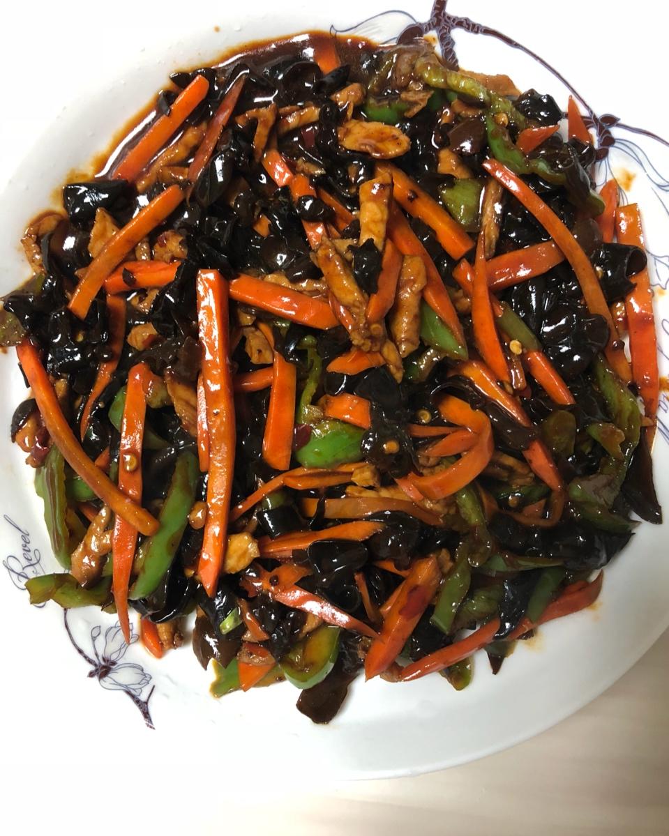 超好吃的鱼香肉丝（做法相当简单，一看就会）