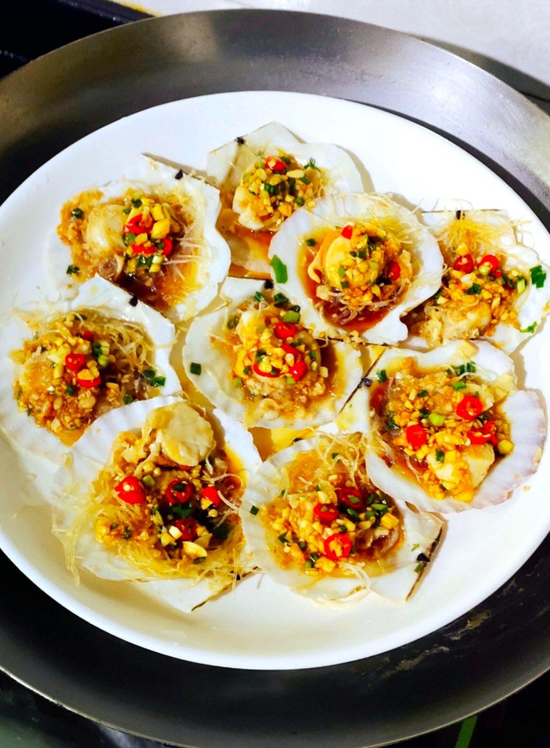 蒜蓉粉丝蒸扇贝