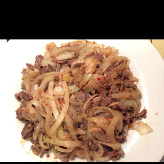 孜然洋葱炒鸡胗