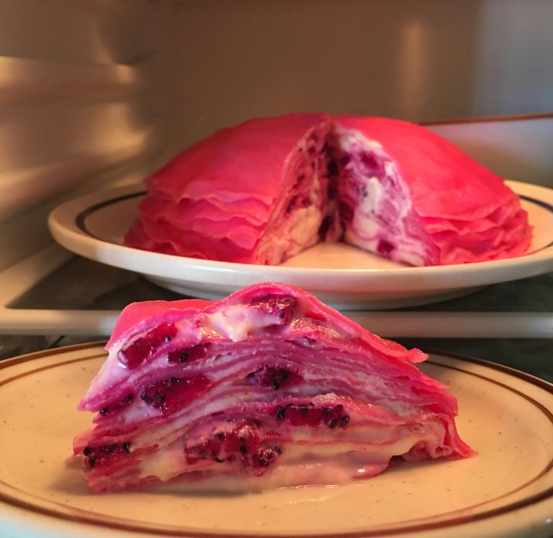 lichilin做的火龙果千层蛋糕